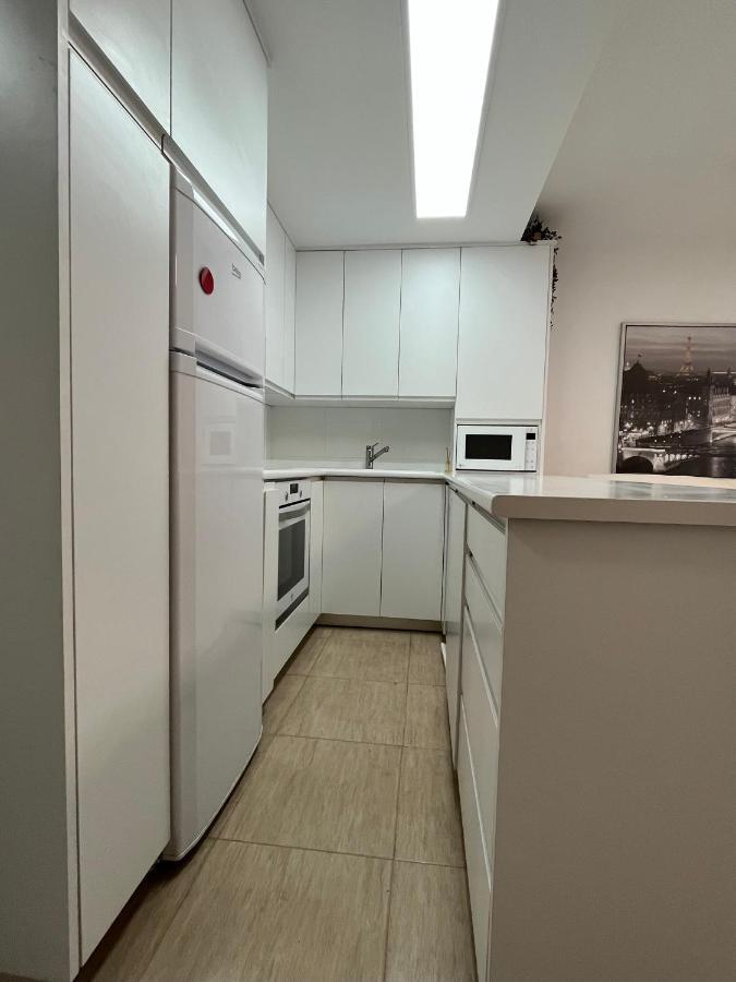 Apartamento Con Terraza,2 Min De La Playa, آريس المظهر الخارجي الصورة
